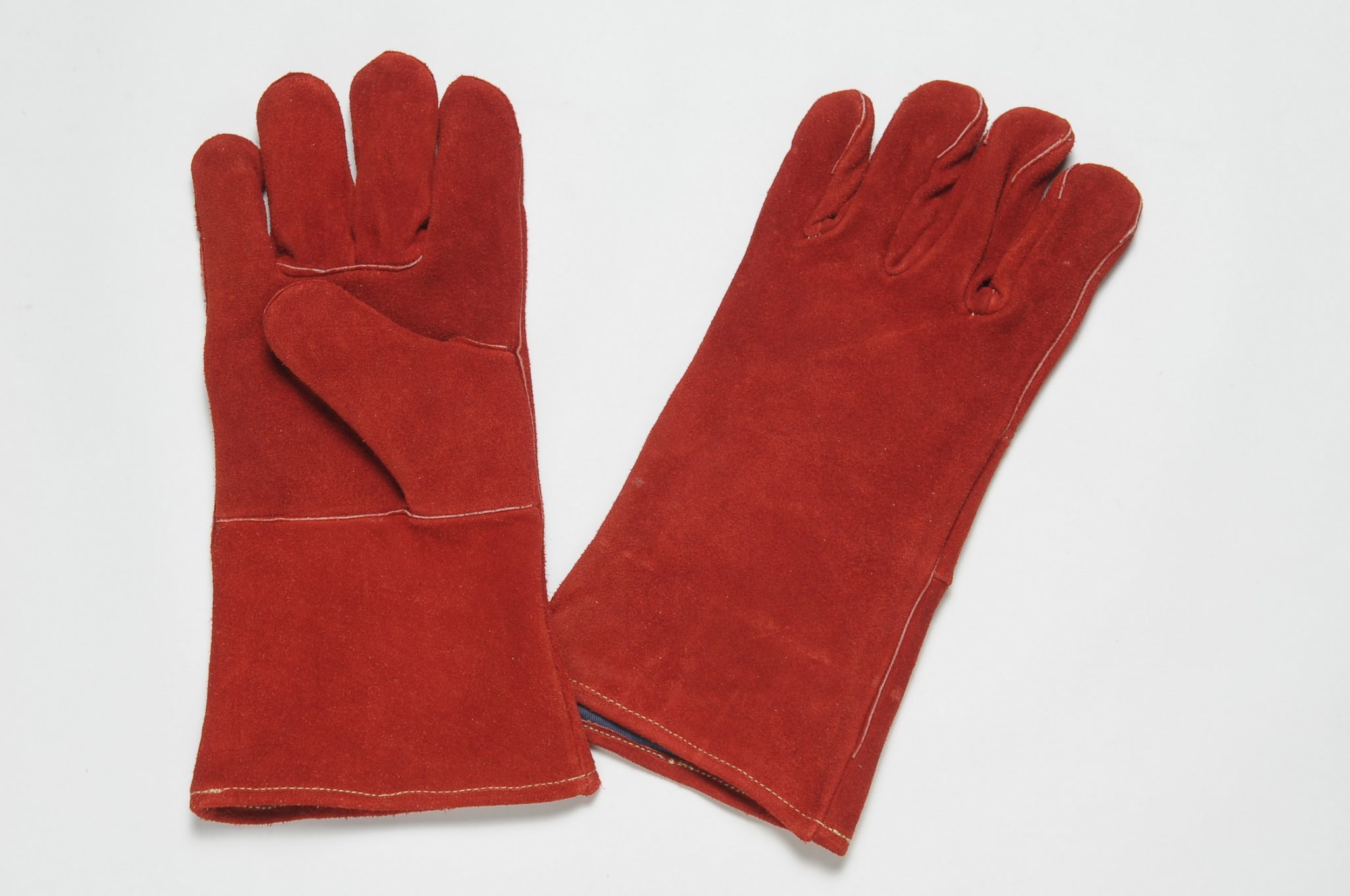 Excellent abrasion resistance, all leather gloves.
